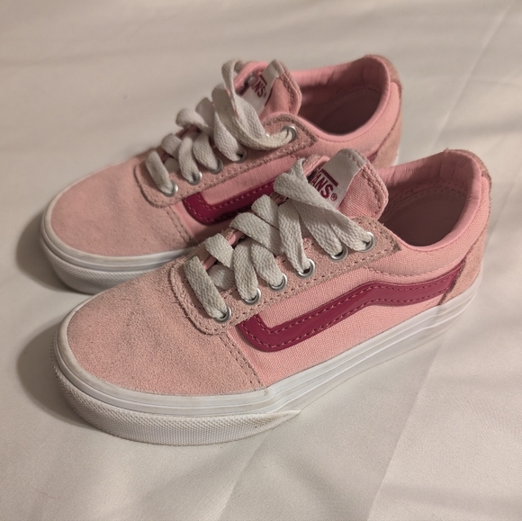 Girls Vans Old Skool Ward Size 11 —Coral Pink - Picture 1 of 5